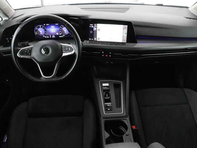 Volkswagen GOLF 1.4 eHybrid Style | SOH 88% | Massage | Adaptive cruise | Carplay | Memory | Navigatie | Sfeerverlichting | Parkeerhulp | Climate control | Bluetooth | PHEV | Plug In