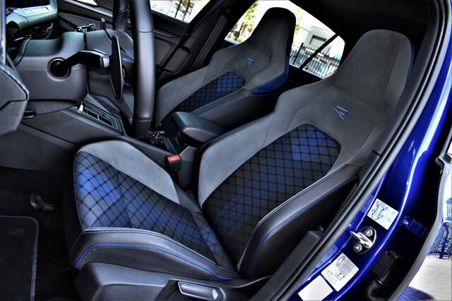 Volkswagen GOLF 2.0 TSI R 320pk Automaat 4Motion Akrapovic/Pano/Virtual/Carplay/H.Kardon/Keyless/Camera/Led/Lmv19"
