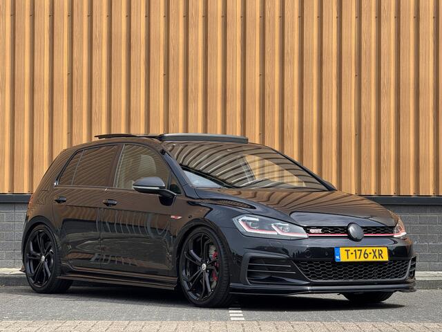 Volkswagen GOLF 2.0 TSI GTI TCR | Performance Pack | 290 PK! | Panoramdak | Rijmodus | Dodehoeksensor | Lane Assist | Navigatie | Stoelverwarming | Adaptieve Cruise Control | LED | DAB | Keyless Entry / Go |