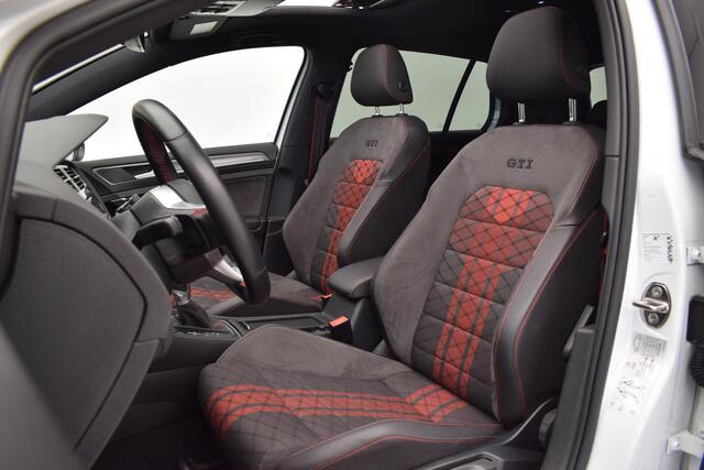 Volkswagen GOLF 2.0 TSI GTI TCR |Pano|Keyless|ACC|Carplay|