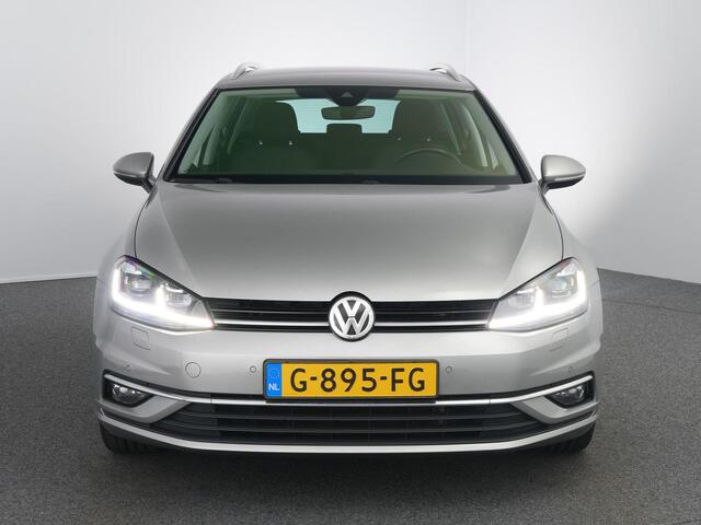 Volkswagen GOLF Variant 1.5 TSI Highline Business R | Winterpakket | Camera | Virtual | ACC |