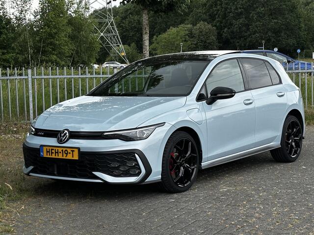 Volkswagen GOLF GTE 1.5 TSI eHybrid 272pk DSG Panoramadak / Demonstratieauto