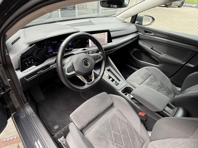 Volkswagen GOLF 1.4 eHybrid Aut. *!* NAVI/ CARPLAY/ RADAR/ MASSAGE/ 29 DKM *!*