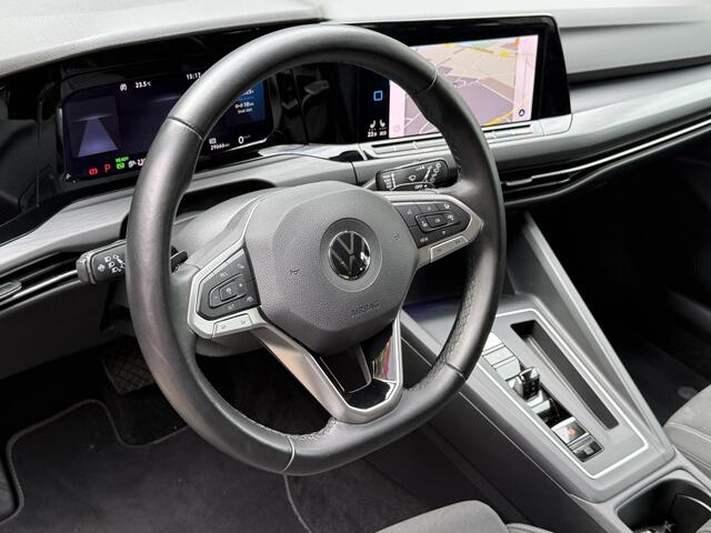 Volkswagen GOLF 1.4 eHybrid Aut. *!* NAVI/ CARPLAY/ RADAR/ MASSAGE/ 29 DKM *!*