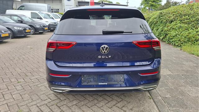 Volkswagen GOLF 1.4 eHybrid 204pk DSG Style Memory / Camera / LED koplampen / 17" LMV