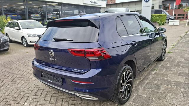 Volkswagen GOLF 1.4 eHybrid 204pk DSG Style Memory / Camera / LED koplampen / 17" LMV