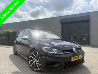 volkswagen-golf-2.0-tsi-4m-r-xenon