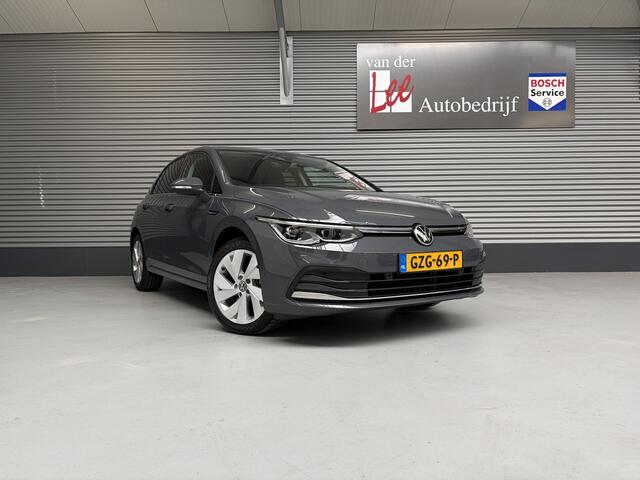 Volkswagen GOLF 1.5 eTSI STYLE/IQ LIGHT/STOEL MEM/PDC/17 INCH/CARPLAY/NAVI