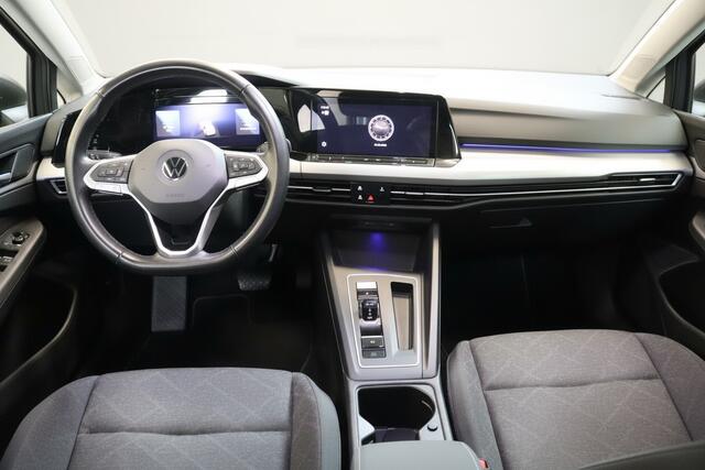 Volkswagen GOLF 1.5 eTSI 150PK Style Automaat Navigatie/Camera/Adaptive-cruise/Head-up display