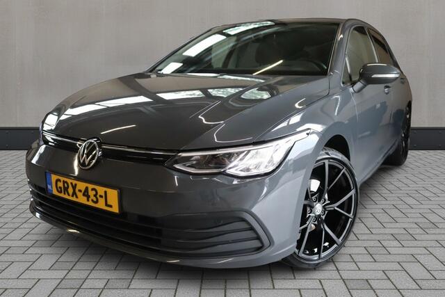 Volkswagen GOLF 1.5 eTSI 150PK Style Automaat Navigatie/Camera/Adaptive-cruise/Head-up display