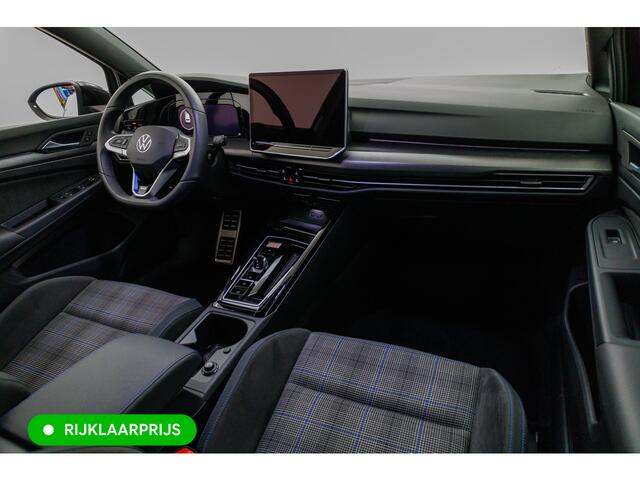 Volkswagen GOLF 1.5 eHybrid GTE Black 272 PK automaat | IQ Led | Elec. trekhaak | Headup | Stoel- & stuurverw. | PDC V + A, Camera, App. connect, Navigatie, 131 KM actieradius (WLTP)
