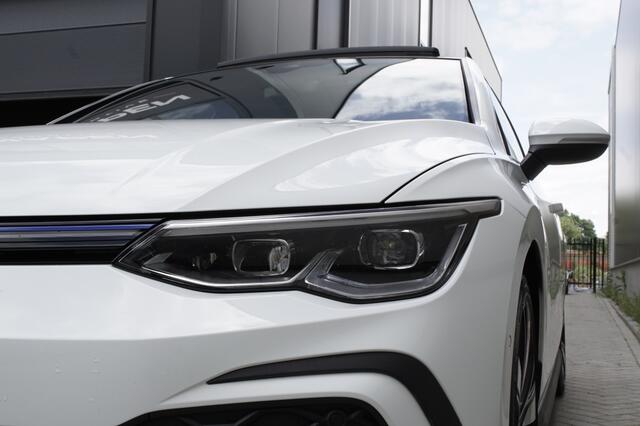 Volkswagen GOLF 1.4 eHybrid GTE | Pano | Lane assist | IQ Lights |