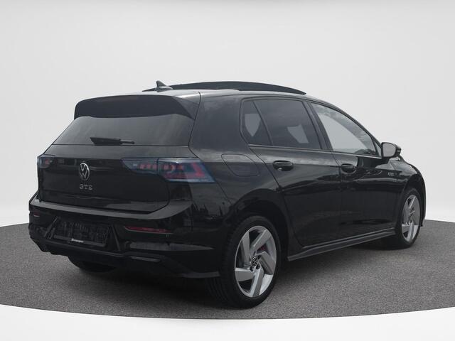 Volkswagen GOLF 1.5 eHybrid GTE | Trekhaak | Pano Dak | Leder | HUD | PHEV | 272Pk |