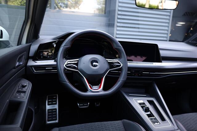 Volkswagen GOLF 2.0 GTI Clubsport |Pano |Harman/Kardon |Neurenberg mode |ACC |IQ Led |Camera