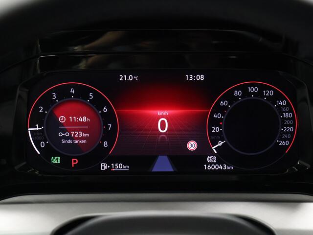 Volkswagen GOLF Variant 1.0 eTSI Life Business [ADAPTIVE CRUISE, APPLE CARPLAY, TREKHAAK, ANDROID, MEMORY SEAT, STOELVERWARMING, PDC V+A, DIGITAL DASH, CLIMATE CONTROL, NIEUWSTAAT]