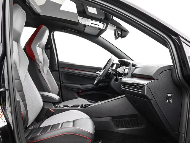 Volkswagen GOLF 2.0 TSI 300pk DSG GTI Clubsport · Panoramadak · Leder Vienna · Camera · Harman & Kardon · Stuur- & Stoelverwarming & Stoelverkoeling · Elek. Stoel + Geheugen · Dodehoeksensoren ·