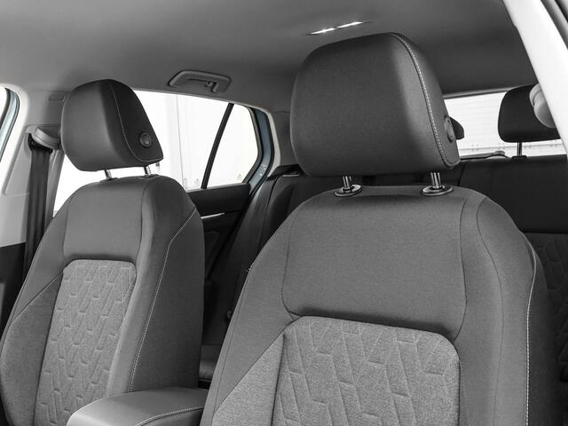 Volkswagen GOLF Life Edition 1.5 eHybrid 204 PK 6 versn. DSG · Achteruitrijcamera · Draadloze telefoonlader · Comfort pakket ·