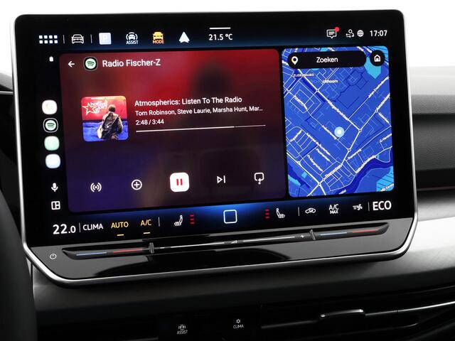 Volkswagen GOLF Life Edition 1.5 eHybrid 204 PK 6 versn. DSG · Achteruitrijcamera · Draadloze telefoonlader · Comfort pakket ·