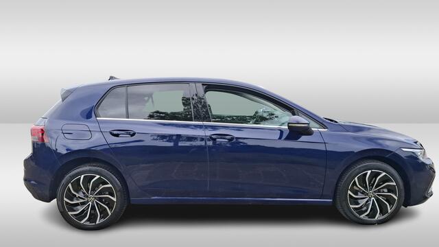 Volkswagen GOLF 1.4 eHybrid 204pk Style DSG Automaat Memory / Camera / LED koplampen / 17" LMV / Navigatie / Digital Cockpit HAL