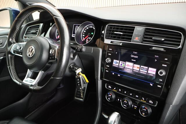 Volkswagen GOLF Variant 1.4 TSI 150pk DSG 2x R-Line Trekhaak Camera Dynaudio Leder Panoramadak Carplay