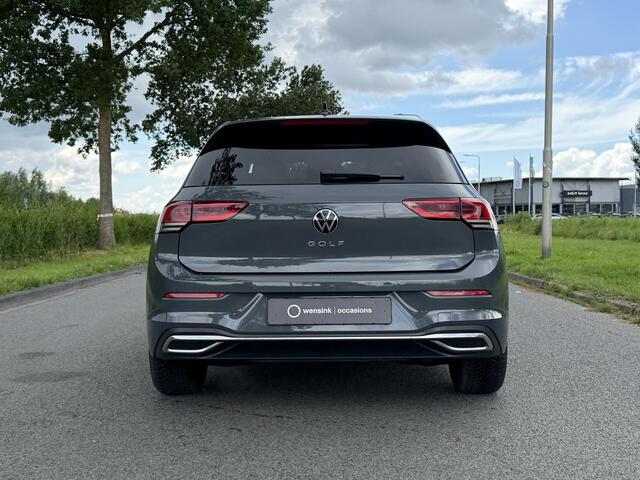 Volkswagen GOLF 1.5 TSI Life | Navigatie | HUD | Apple CarPlay/Android Auto | Stoelverwarming | Virtual Cockpit | Adaptieve Cruise Control | Camera | DAB |