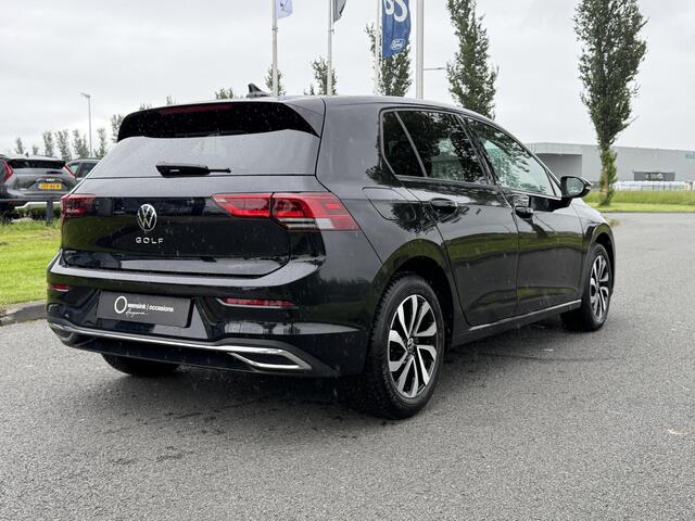 Volkswagen GOLF 1.5 TSI Active | Adaptieve Cruise Control | Camera | Virtual Cockpit | Stoelverwarming | Apple CarPlay/Android Auto | HUD | DAB |