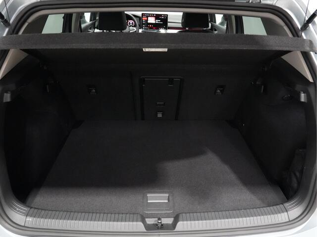 Volkswagen GOLF 1.5 eTSI DSG 150pk | Full-LED | Camera | Android/Carplay | 18"Lm