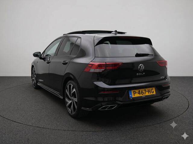 Volkswagen GOLF 1.5 eTSI R-Line Business+ Automaat | Schuifdak | Cruise | Clima | Stoel & Stuur verwarming | Apple Carplay of Android Auto