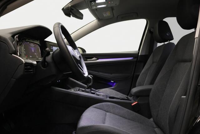 Volkswagen GOLF VIII Variant Life 1.5 eTSI Camera l Navi l Adaptive cruise