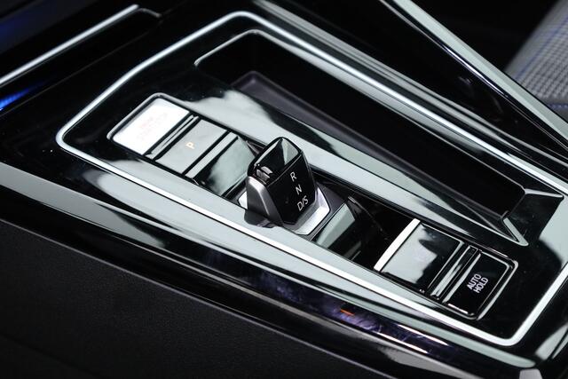 Volkswagen GOLF 1.4 eHybrid GTE | SOH 95,5% | Pano | CarPlay | IQ. Light | Adapt. Cruise | Camera | Navi | 18"