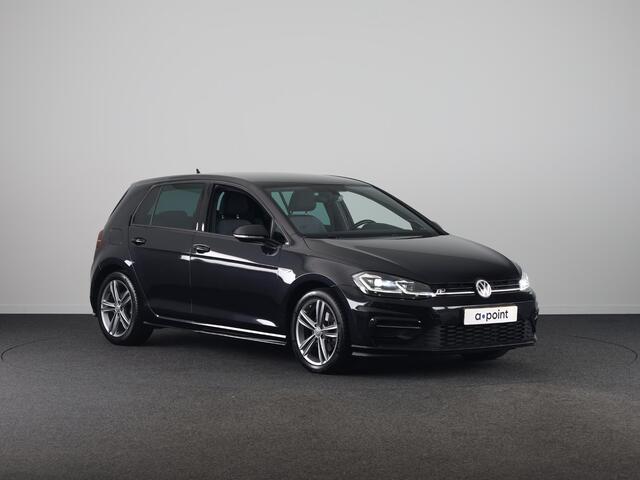 Volkswagen GOLF 1.5 TSI Highline Business R 150 PK | Automaat (DSG) | Navigatie | Camera | Digitaal dashboard