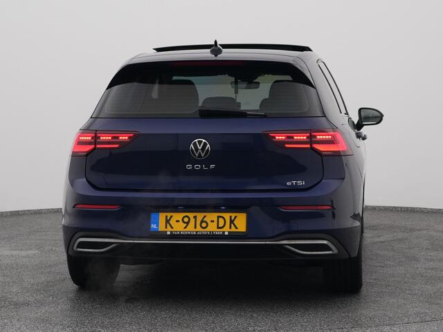 Volkswagen GOLF 1.5 eTSI R-Line | PANO | CAMERA | ADAPTIVE | STOEL- EN STUURVERW.