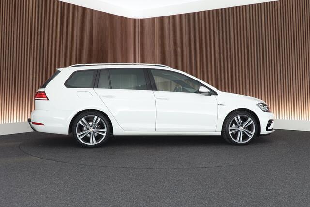 Volkswagen GOLF Variant 1.5 TSI 150pk 2x R-Line Trekhaak Camera LED Keyless Navigatie Virtual Cockpit
