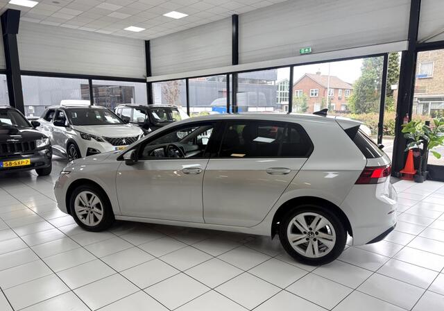 Volkswagen GOLF 2.0 TDI Life Bns NAP Automaat
