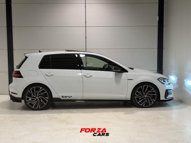 Volkswagen GOLF 2.0 TSI GTI TCR PANO | CAMERA | ACC | KEYLESS