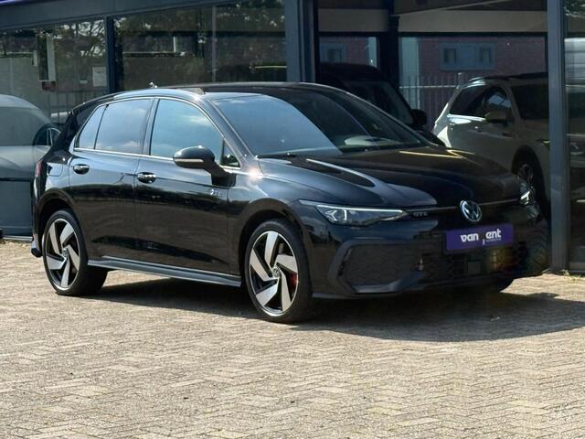 Volkswagen GOLF 1.5 eHybrid GTE Heads up display | 360 Camera | 8.5 | BTW | Maxton | Led Matrix | Nette auto | 18 Inch |