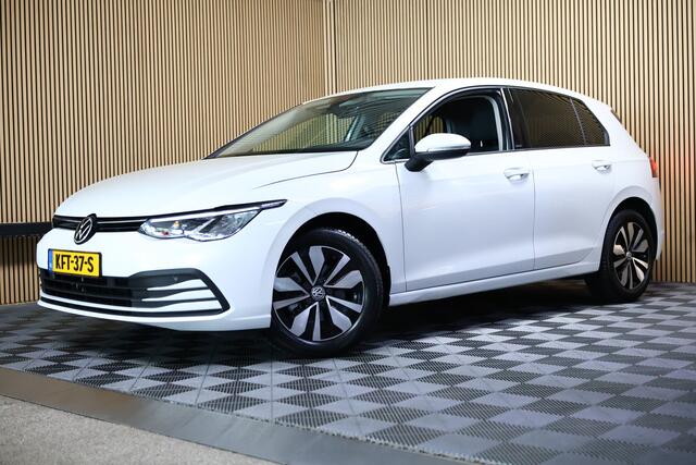 Volkswagen GOLF 1.0 eTSI Life Business AVM DSG CARPLAY NAVI CLIMA STUURVW SFEER CAMERA PDC '24