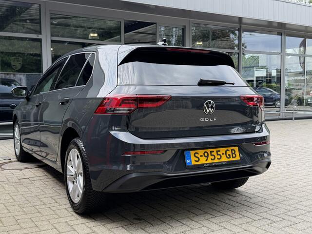 Volkswagen GOLF 1.0 TSI CARPLAY/ RADAR/ LED/ MASSAGE/ PRIVACY GLAS *!*