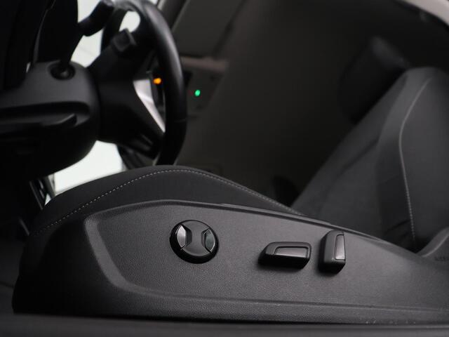 Volkswagen GOLF Variant 1.0 eTSI Life | Automaat | Carplay | Memory seats | Adaptive Cruise | Parkeersensoren | Navigatie | DAB | LM | LED | Climate control