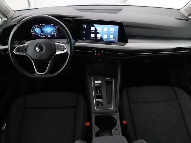 Volkswagen GOLF Variant 1.0 eTSI Life | Automaat | Carplay | Memory seats | Adaptive Cruise | Parkeersensoren | Navigatie | DAB | LM | LED | Climate control