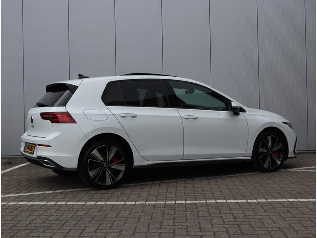 Volkswagen GOLF 1.4 eHybrid GTE | Pano | IQ.Light | Travel Assist | SOH 96,9%