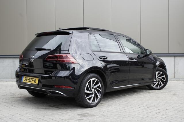Volkswagen GOLF 1.5 TSI HL | Adap. cruise | Pano | Apple CarPlay | Stoelverwarmi