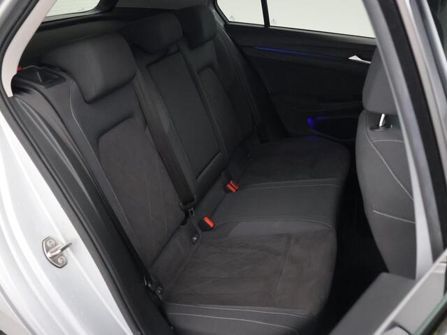 Volkswagen GOLF 1.5 eTSI 150 PK STYLE AUT. + MASSAGE | SFEERVERL. | ADAPTIVE CRUISE | CARPLAY | CAMERA