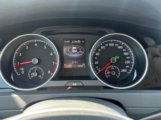 Volkswagen GOLF 1.5TSI 150pk DSG R-Line | Leer | ACC | Camera