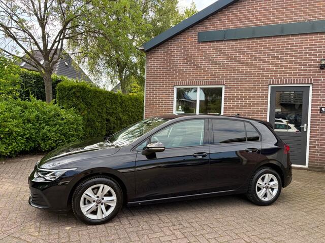 Volkswagen GOLF 1.5 TSI Style Trekhaak 131 PK, Stoelv. ACC