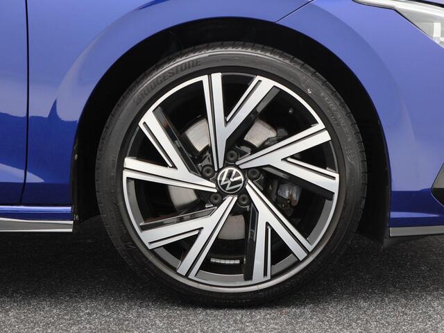 Volkswagen GOLF 2.0 TSi 190 Pk R line | Stoel/Stuurverwarming | Adaptive cruise | Camera | CarPlay | Full LED | Climatronic | Trekhaak | 18 Inch | 112.768 Km !!