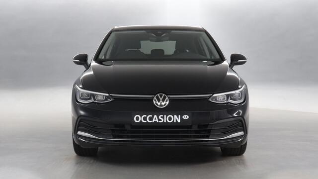Volkswagen GOLF 1.5 eTSI 150pk Style DSG / Navigatie / Stoelverwarming / IQ Light / Camera 127