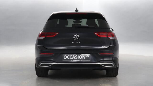 Volkswagen GOLF 1.5 eTSI 150pk Style DSG / Navigatie / Stoelverwarming / IQ Light / Camera 127
