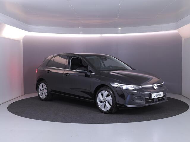Volkswagen GOLF 1.5 eHybrid Style Edition 204 pk Automaat (DSG) | Verlengde garantie | Navigatie | Panoramadak | Trekhaak (wegklapbaar) | Parkeersensoren (Park assist) | Achteruitrijcamera | Head-up display |