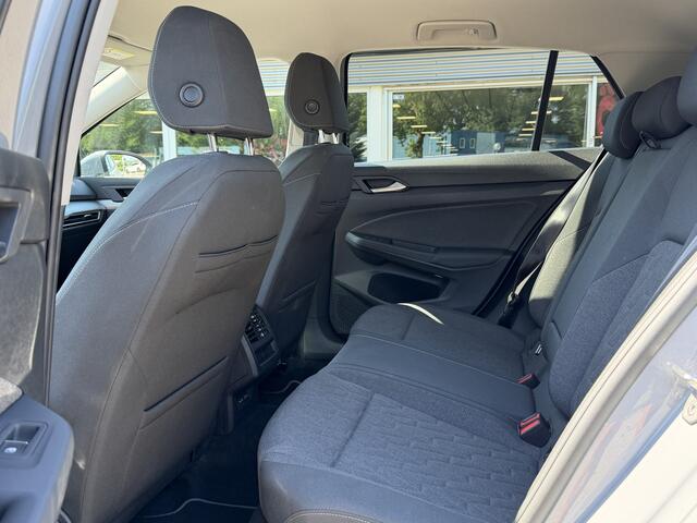 Volkswagen GOLF 1.5 eTSI Life Edition | Facelift | Camera | CarPlay | LED | ACC